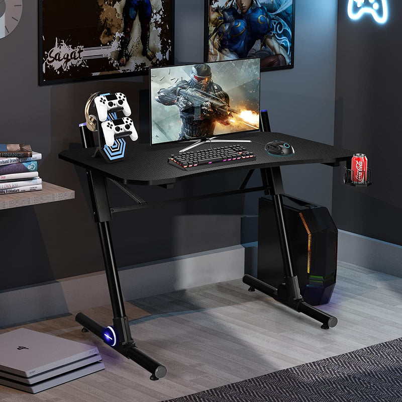 Gaming bureau, in hoogte verstelbaar PC computertafel met blauwe LED-verlichting, gaming handvat rek & bekerhouder,