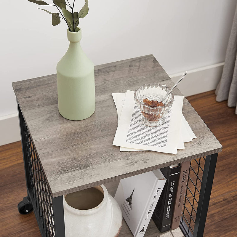 Bijzettafel, nachtkastje, met wielen, stalen frame, legplanken, 40 x 40 x 50 cm, voor woonkamer, slaapkamer, industrieel ontwerp, grijs-zwart LET274B02